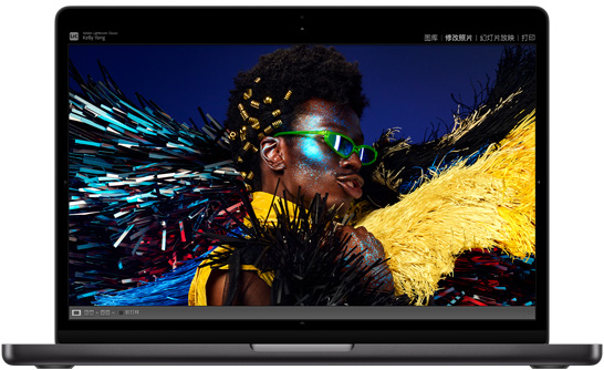 14 英寸 MacBook Pro,展示 Liquid 视网膜 XDR 显示屏。